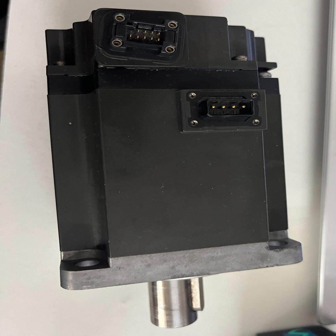 【议价】三菱伺服电机 HF-MP73 有点磕碰二手拆机功能好可