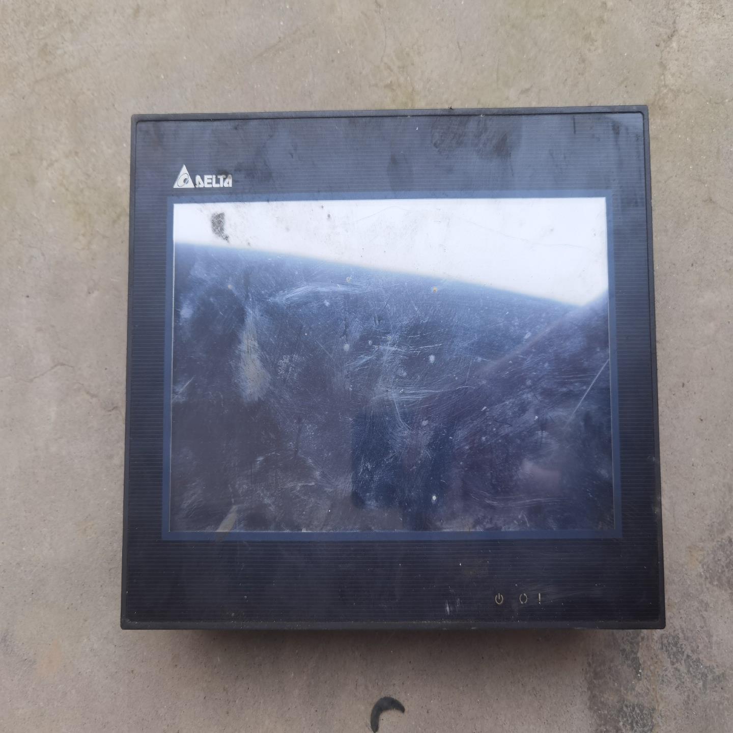 [议价]台达触摸屏dop-b10s615成色如图功能包好