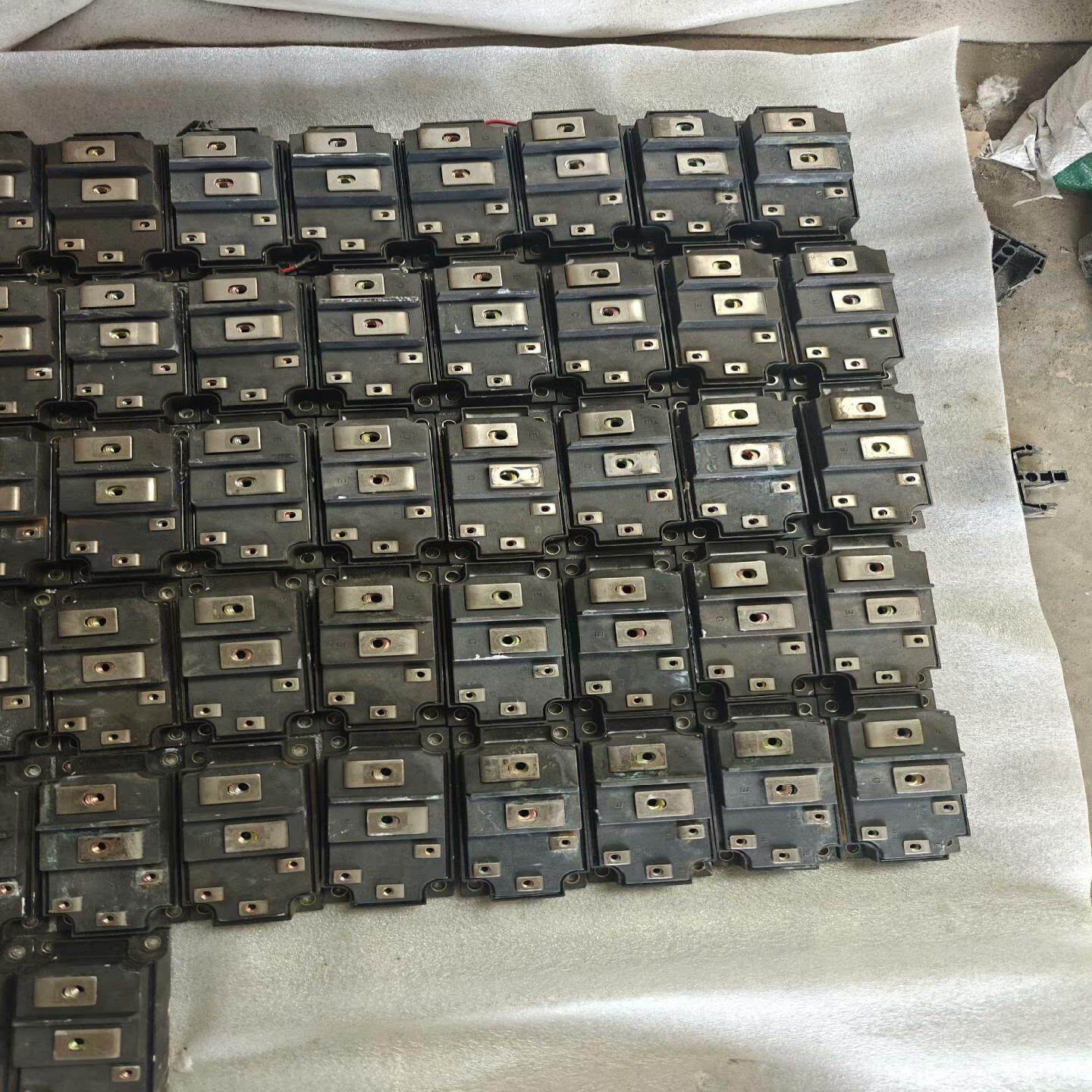 【议价】富士1D1200ZN-120-01原装拆机进口模块共有10