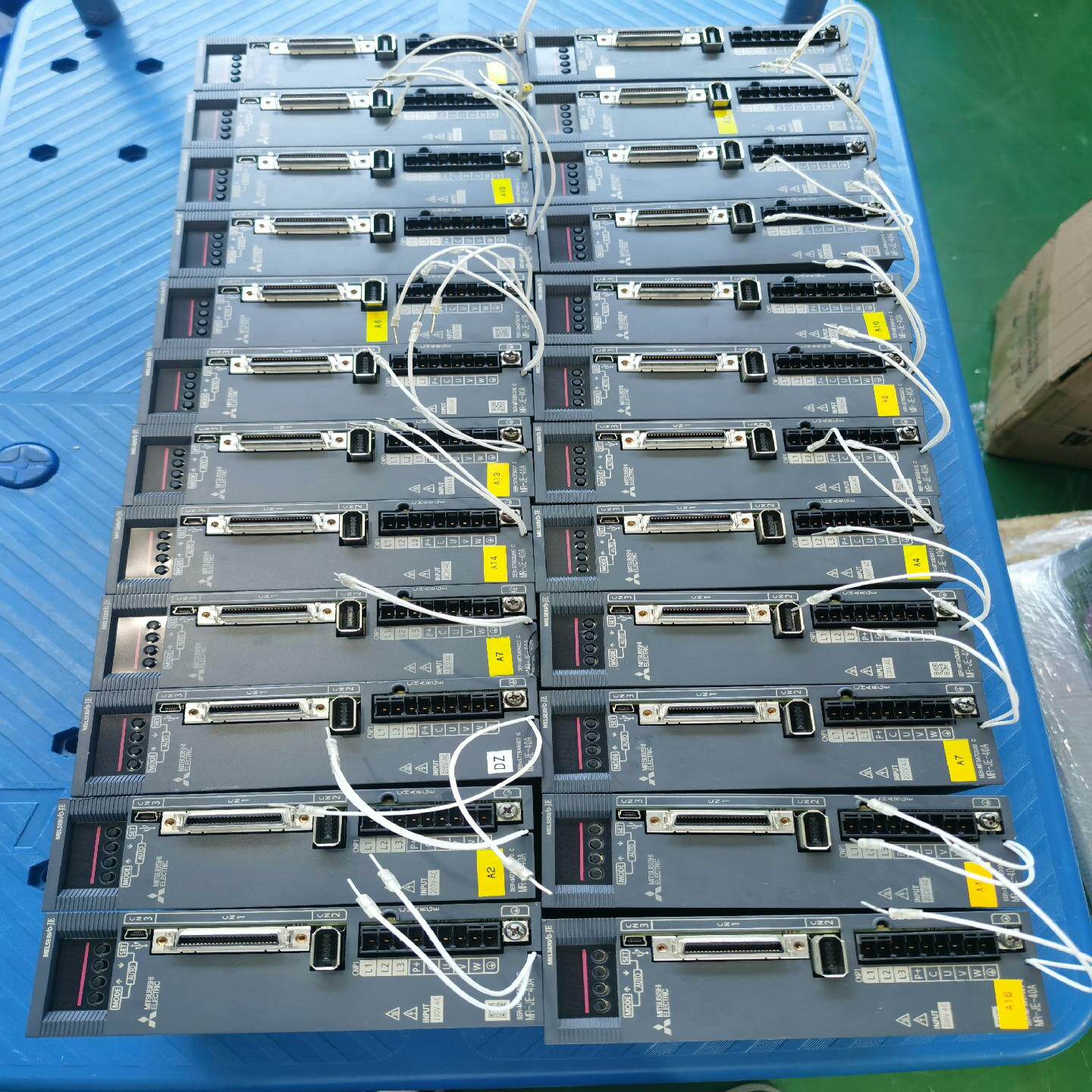 【议价】三菱伺服JE 400W套装脉冲型九成新质保一年