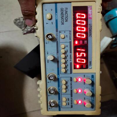 【议价】优利德LINI-T信号源函数任意波形发生器UTG9002C