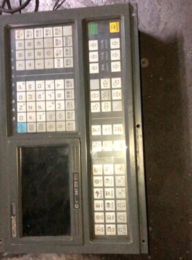 【议价】广数数控屏GSK980TB1刚刚从设备拆下来成色不错有需要的