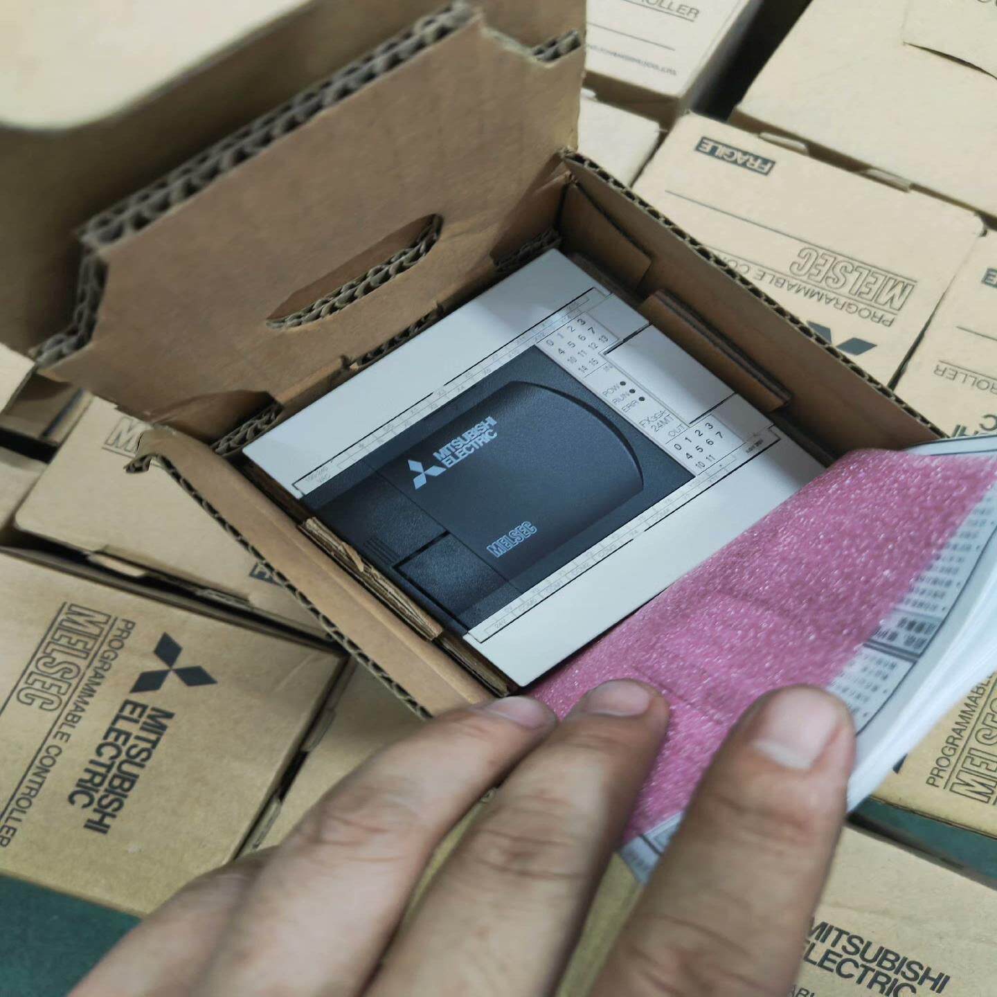 【议价】全新三菱PLC型号FX3GA-24MT-CM全新原装正