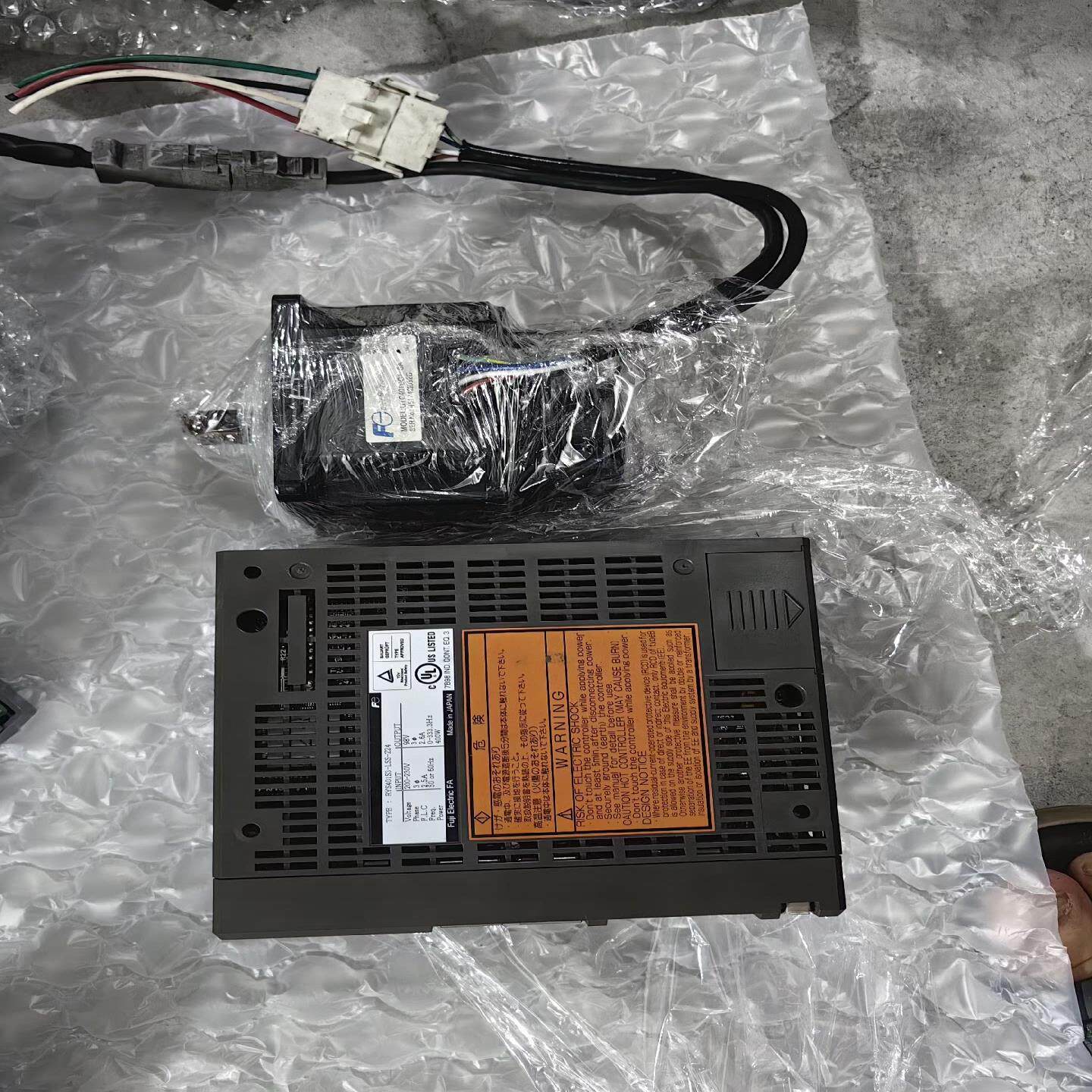 【议价】富士驱动器400W 一套  RYS401S3-LSS-Z24