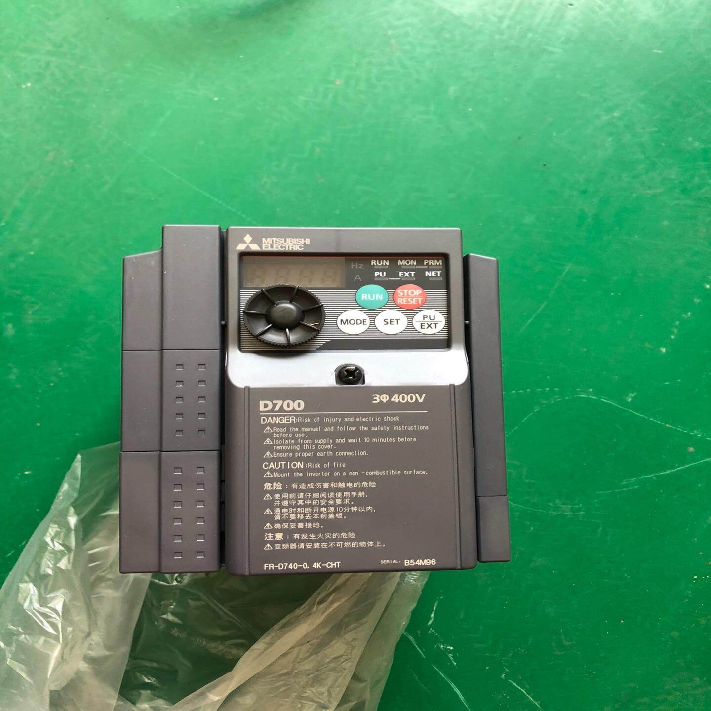 【议价】全新原装三菱变频器FR-D740-04K-CHT全新机运