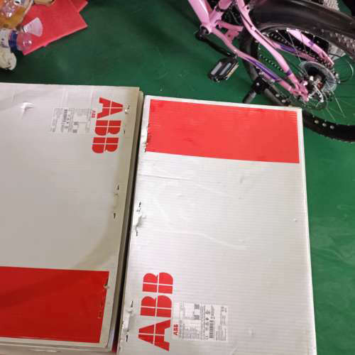 【议价】ABB软启动器PSTX250-600-70，未使用，包装