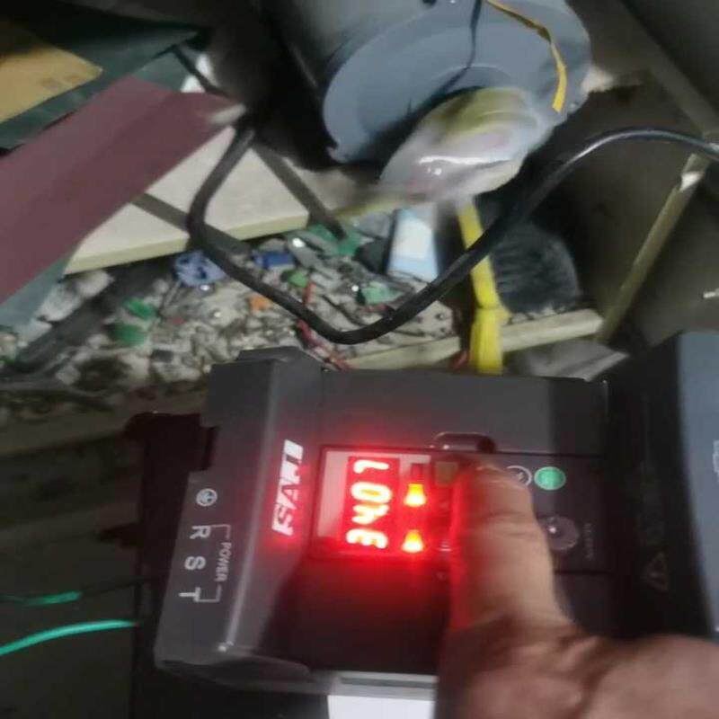 【议价】三晶变频器8000B-4T2R2GB  单价 260 元2