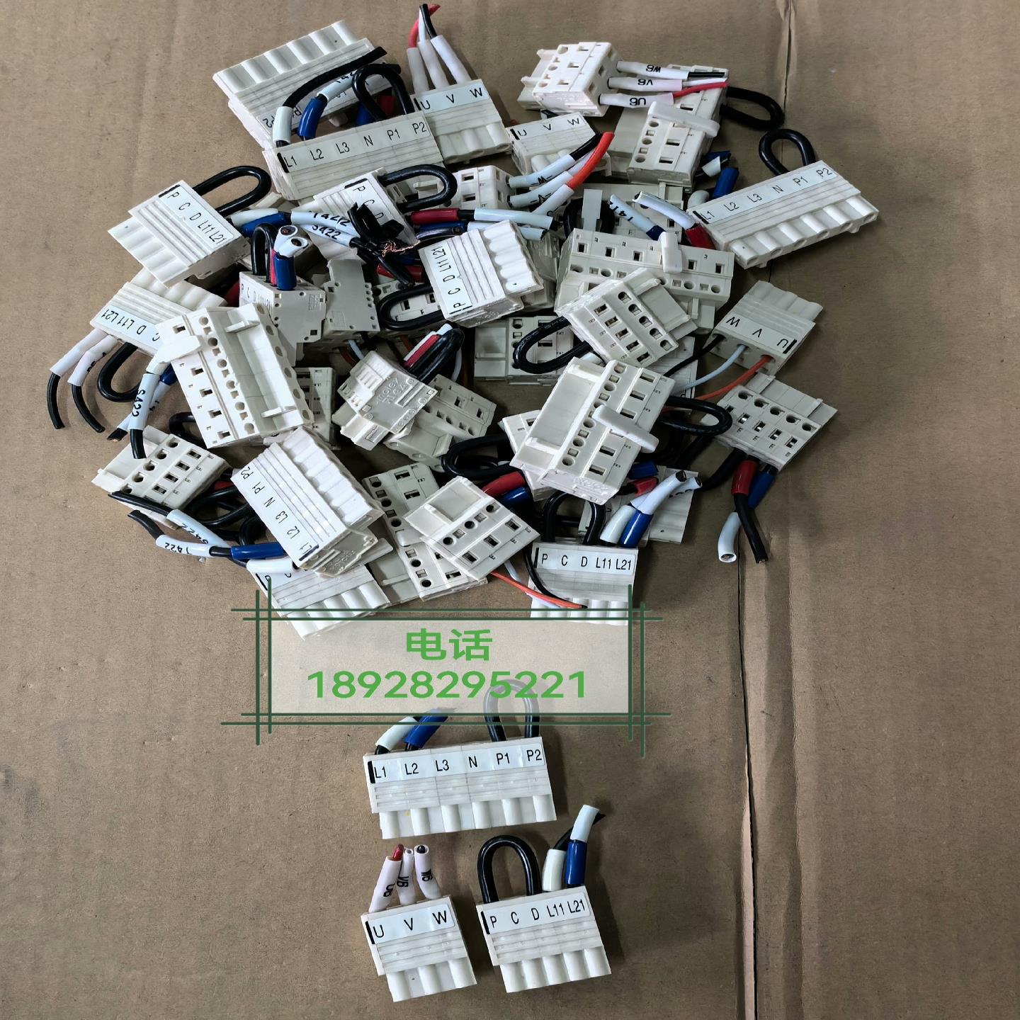 【议价】正品拆机三菱MR-J3系列伺服驱动器插头实物图拍摄需要