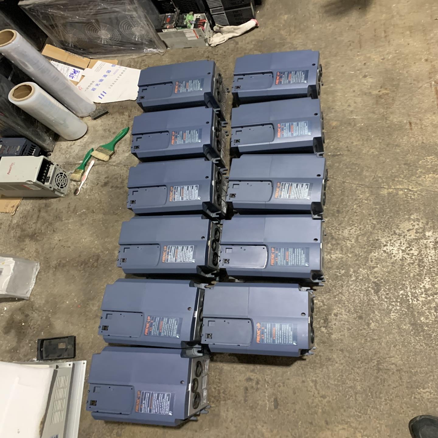 [议价]富士F1S变频器15KW11KW75KW实物拍摄功