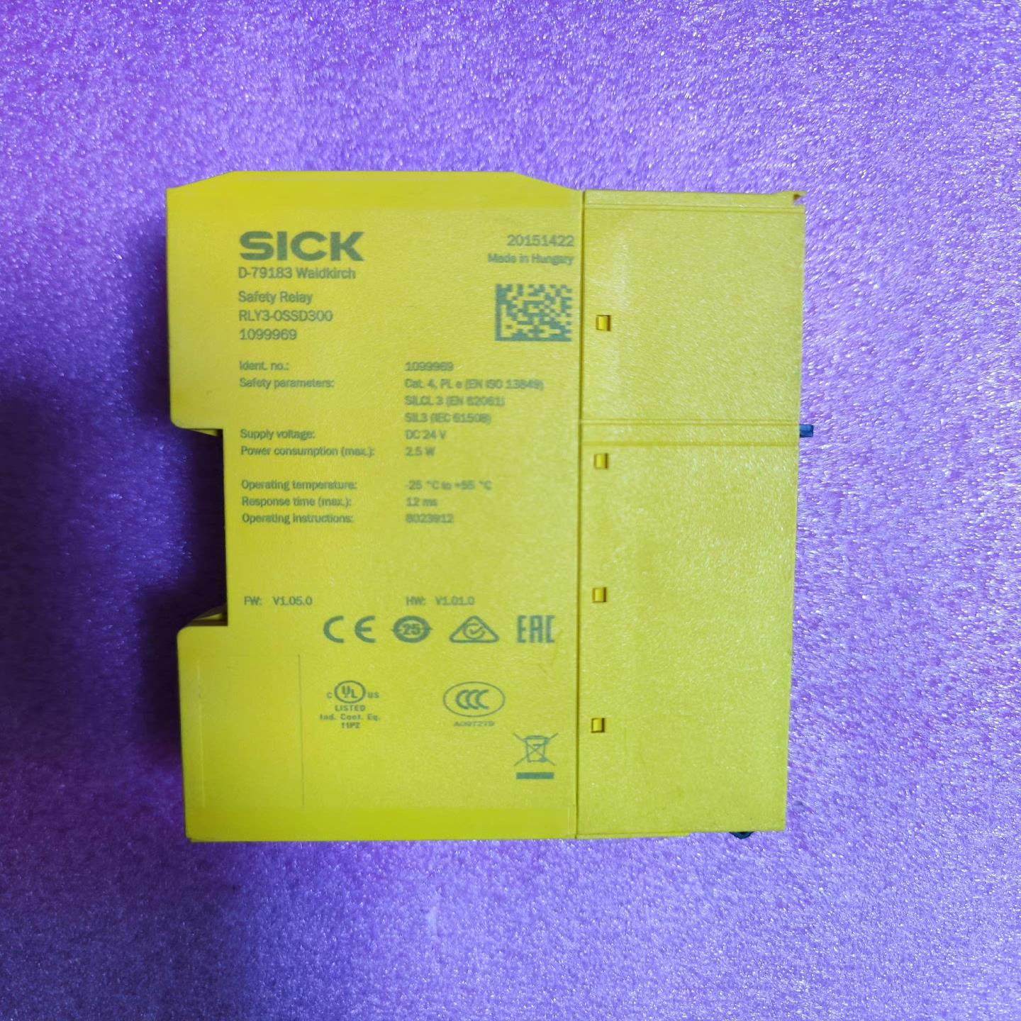 【议价】SICK西克安全继电器RLY3-0SSD300