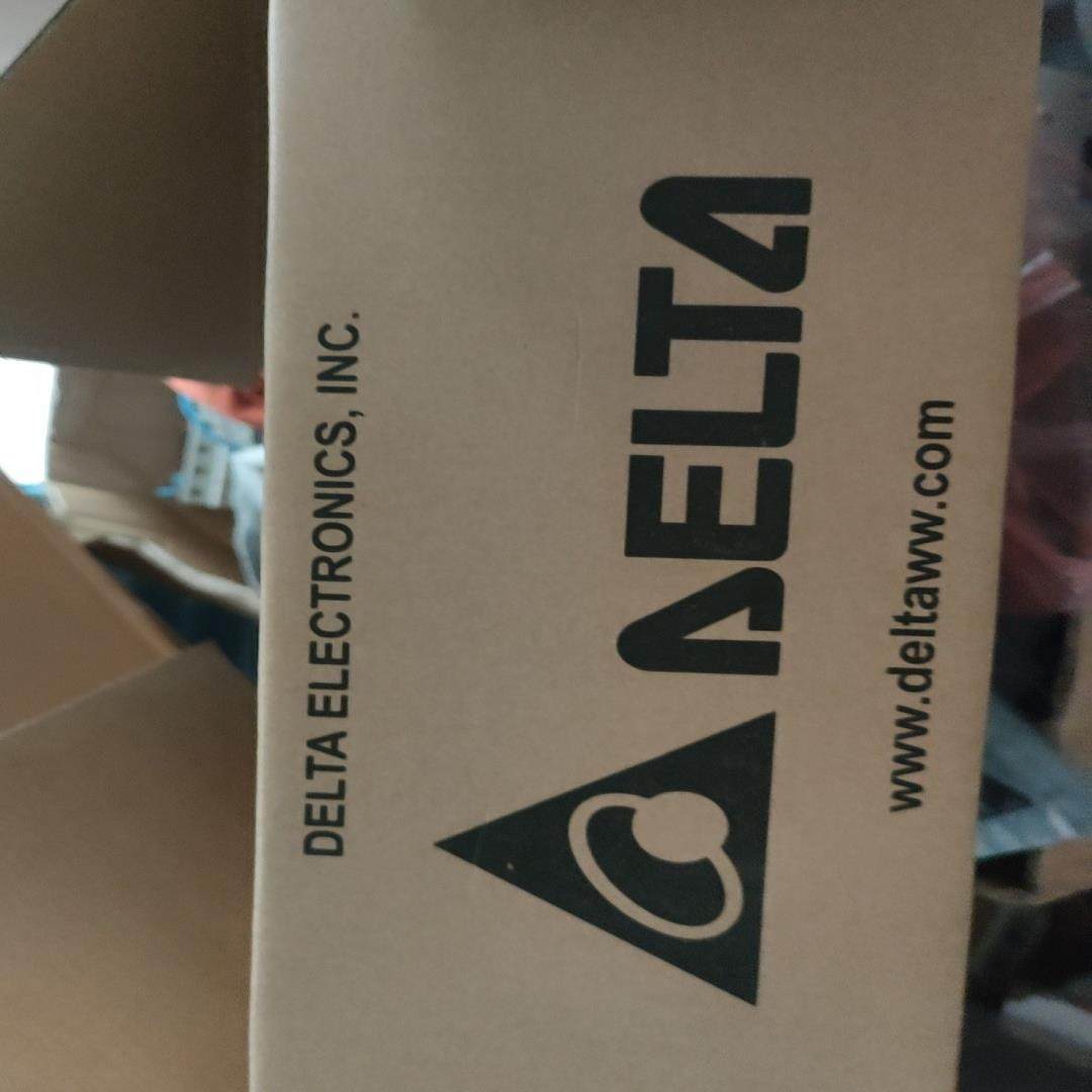 【议价】台达触摸屏10寸  7寸包装盒   DOP-110CS 4套