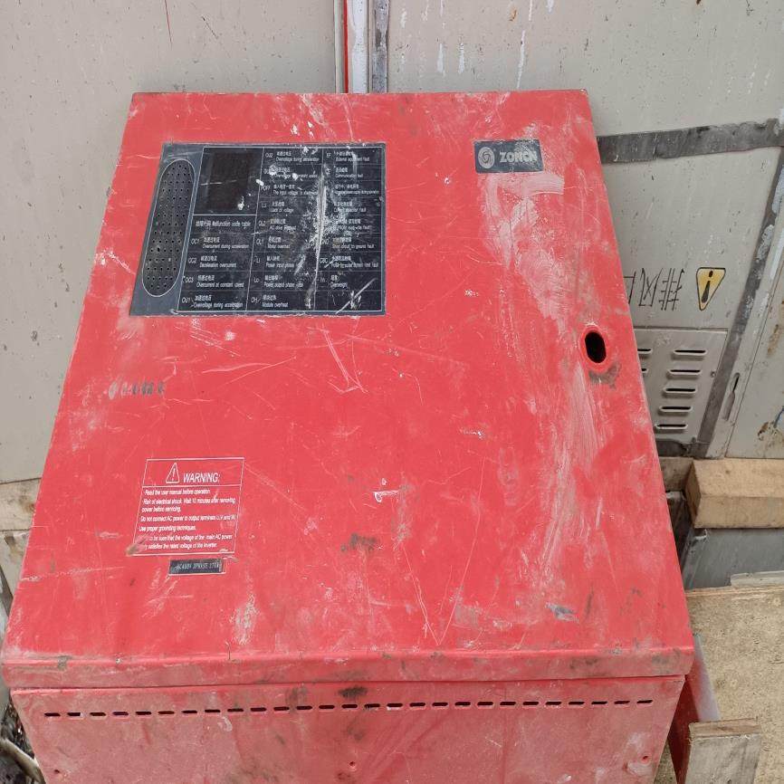 【议价】众辰施工电梯变频器拆机板子面板全套37千瓦要什么的询价