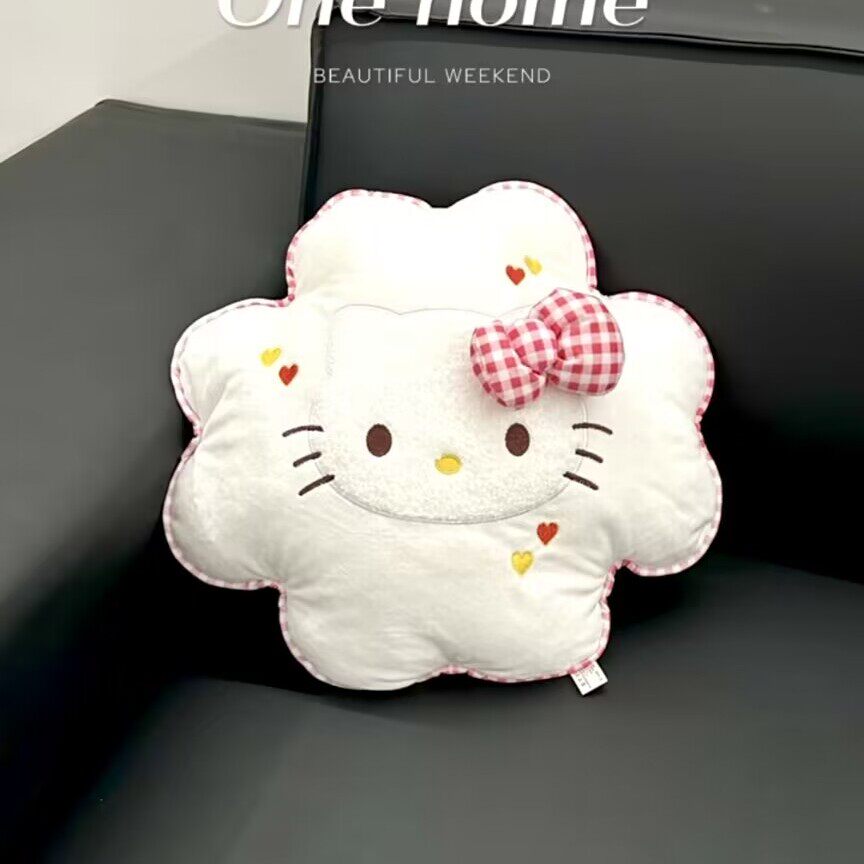 哈喽凯蒂猫抱枕可爱沙发靠垫家用女学生宿舍睡觉专用毛绒靠枕护腰