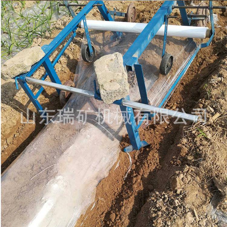 人力覆膜机农用全自动地膜覆盖机铺地膜手拉小型多用铺膜压膜机