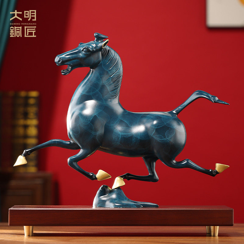 大明铜匠马踏飞燕马摆件办公室领导高档铜装饰品公司开业乔迁礼物图片