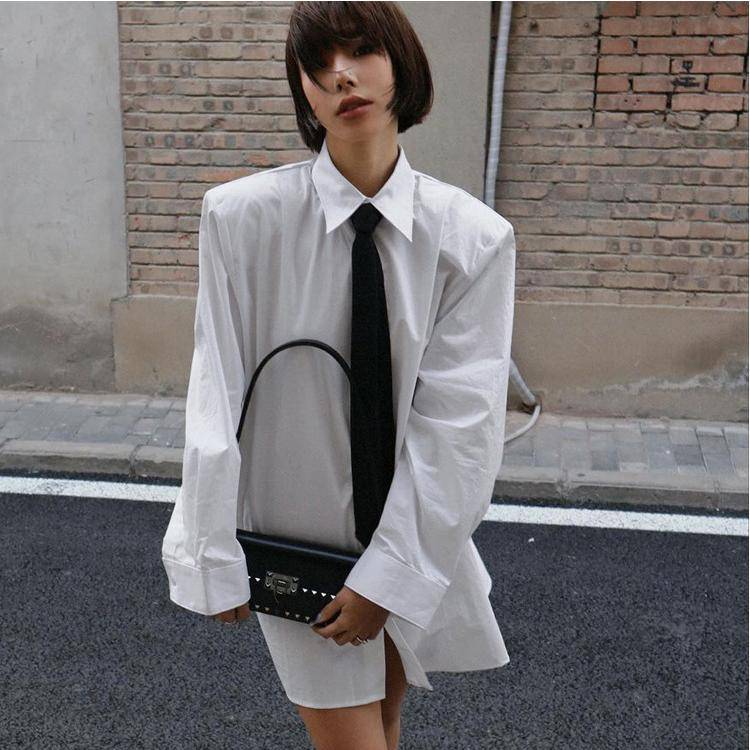 2025women clothes时尚纯棉长袖衬衫配黑色领带宽松长款白色衬衣