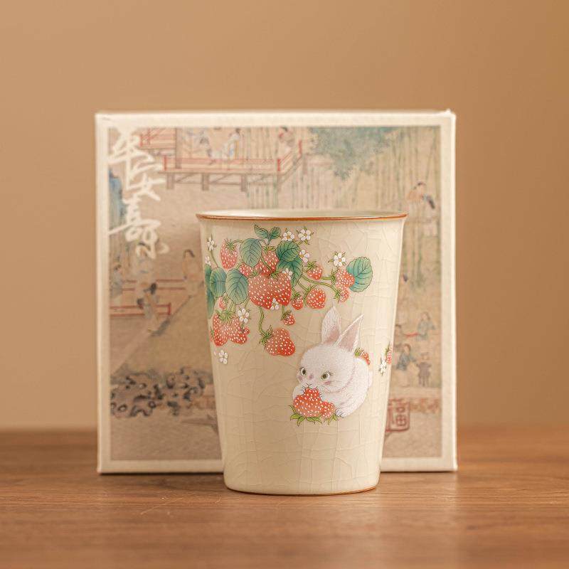 汝窑草莓兔主人杯单杯女士个人专用茶杯随手杯大容量中式品茗杯子,餐饮具,茶杯,淘宝优惠券,粉丝福利购,淘宝优惠卷