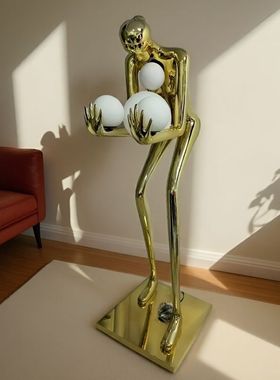 2025新款北欧人形艺术雕塑落地灯家居展厅橱窗艺术品大型装饰摆件