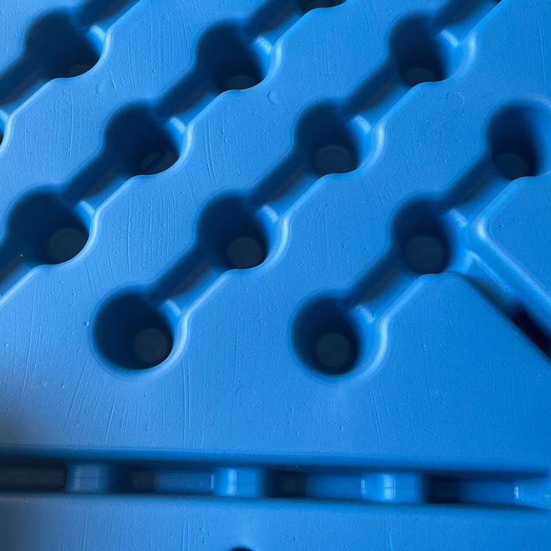 吹塑托盘生产厂家九脚叉车物流卡板仓库塑胶防潮垫板塑料托盘供应