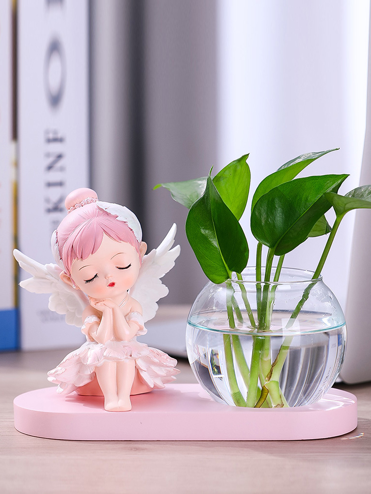 贝拉芭蕾舞女孩可爱客厅酒柜入口灯豪华高端办公桌面家居装饰