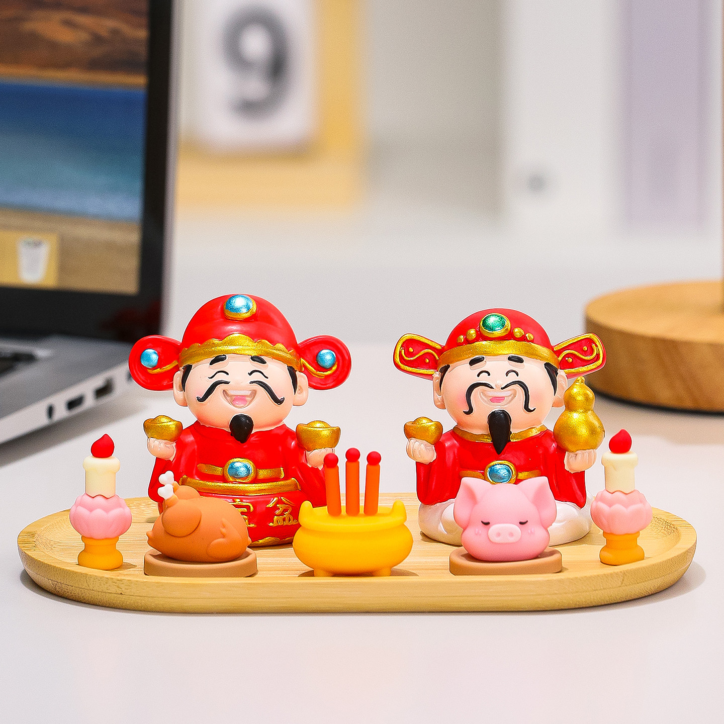 创意可爱财神爷摆件马上发财聚宝盆五路财神办公工位桌面招财装饰,家居饰品,桌面摆件,淘宝优惠券,粉丝福利购,淘宝优惠卷