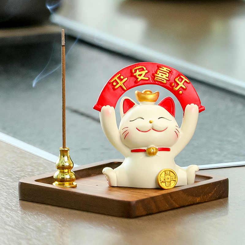 可爱招财猫竹木香插座小摆件