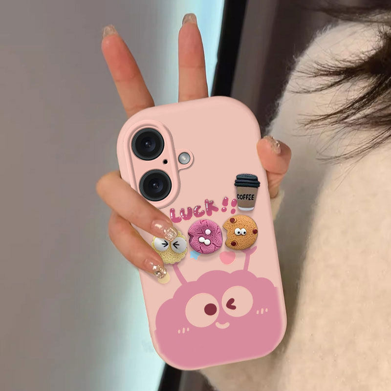 适用苹果16咖啡煤球手机壳iPhone15promax保护套14plus公仔13mini挂件12硅胶11可爱8卡通7新款xsmax少女6防摔