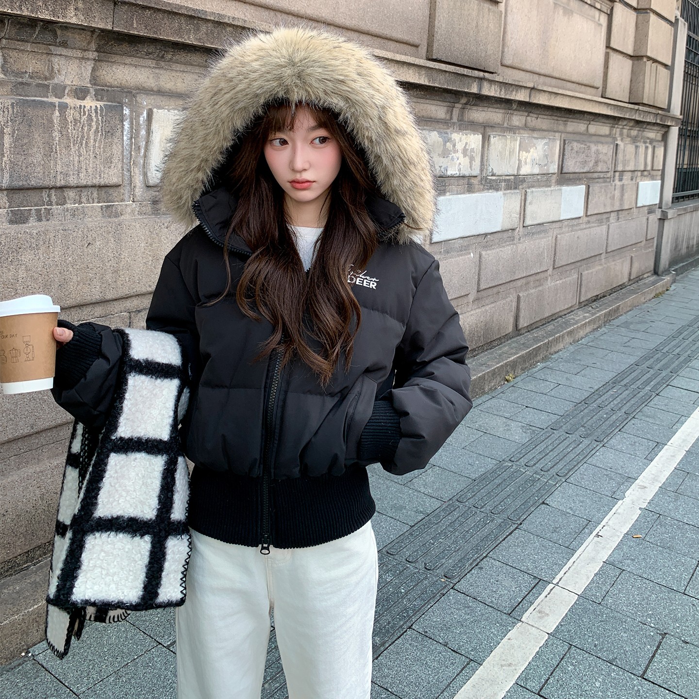 短款派克羽绒服女2025新款冬季大毛领收腰显瘦高级感洋气爆款外套