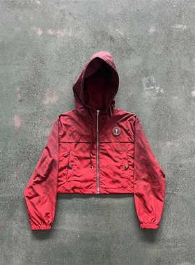 Trapstar Iirongate T Gradient windbreaker红色风衣外套UKDrill