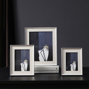现代简约创意银白色相框摆台6寸7寸10寸欧式家居装饰桌面画框摆件