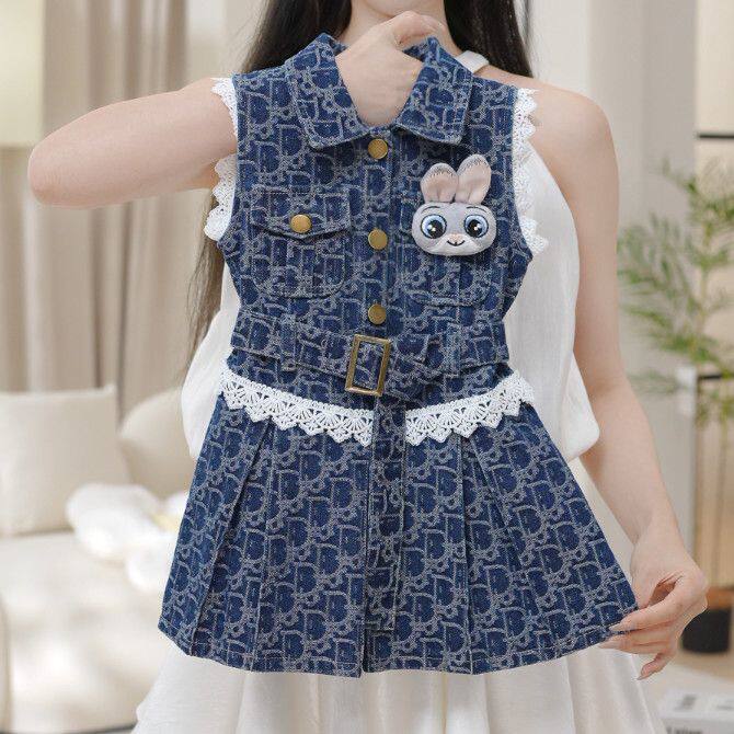 夏季女童牛仔连衣裙新款2025女中小童夏季蕾丝花边翻领无袖裙子