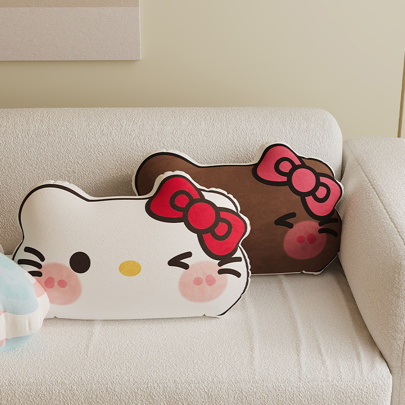 hellokitty抱枕可爱靠枕靠垫套沙发客厅装饰靠枕床头床上飘窗靠垫