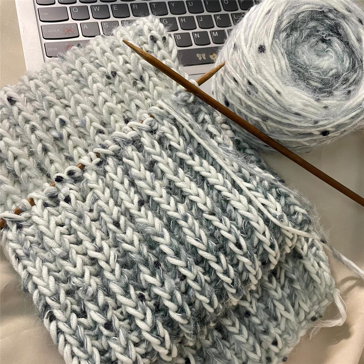 彩虹糖渐变围巾毛线手工diy女生手工编织围脖送女友冬季手织礼物