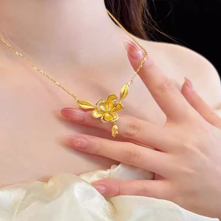 金店同款玉兰花沙金项链黄金色花朵精致高级婚嫁礼物吊坠锁骨链女