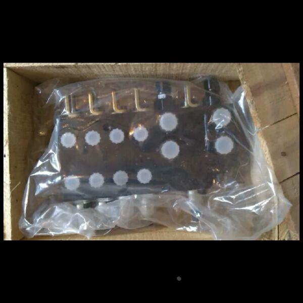 徐工吊车8吨12吨20G16吨20B25k下车组合阀支腿阀支腿操作阀原厂