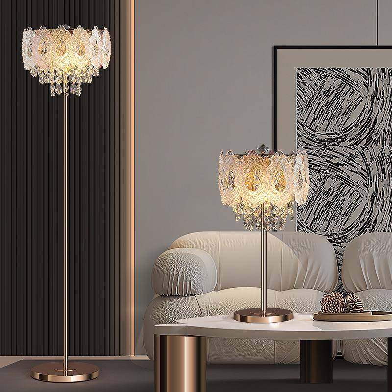 水晶轻奢落地灯温馨浪漫婚房乔迁高档北欧现代琉璃台灯中山灯具