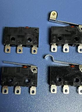 原装进口D2SW-3L1H防水微动开关3A 125VAC 30VDC电梯抱闸开关