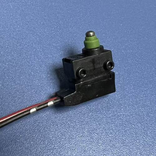 适用奥迪J518锁头微动开关 A6L Q7，A7，A8L点火控制按钮R型常闭
