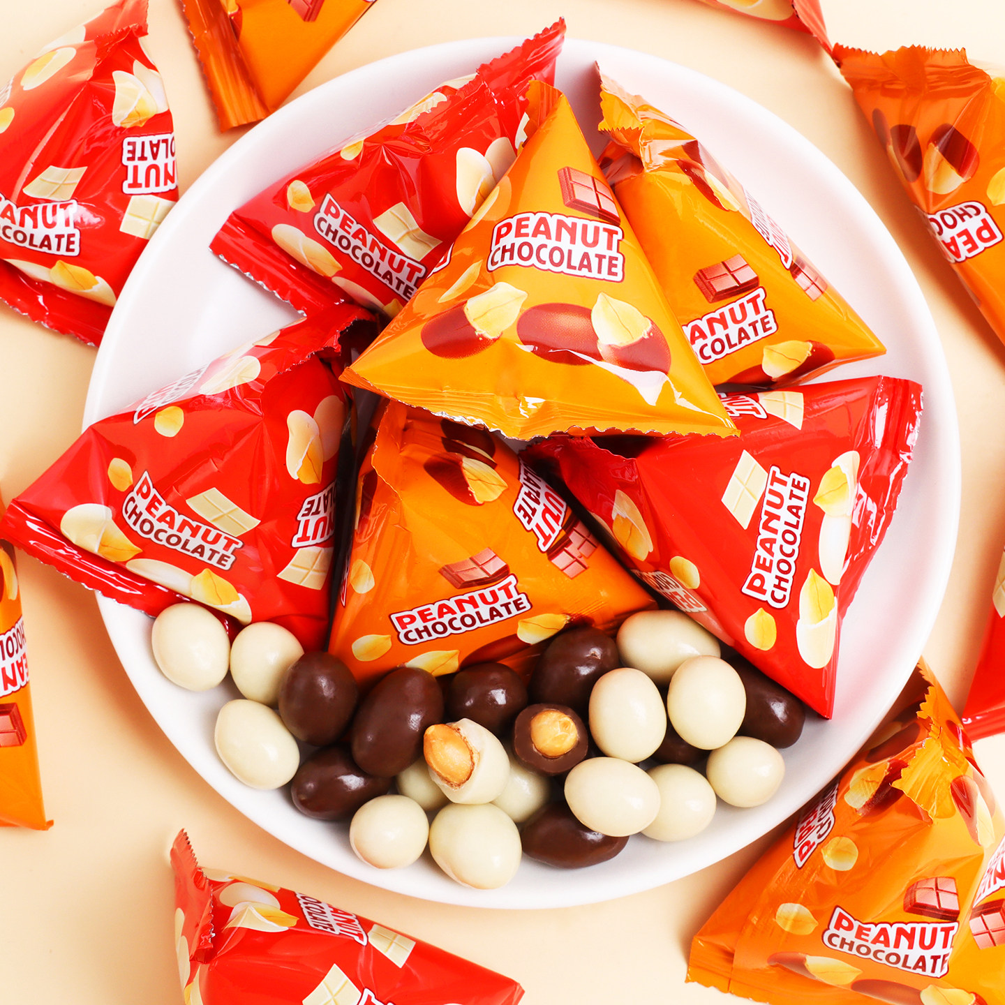 花生果仁夹心巧克力豆儿童圣诞节礼物办公室休闲零食年货糖果批发