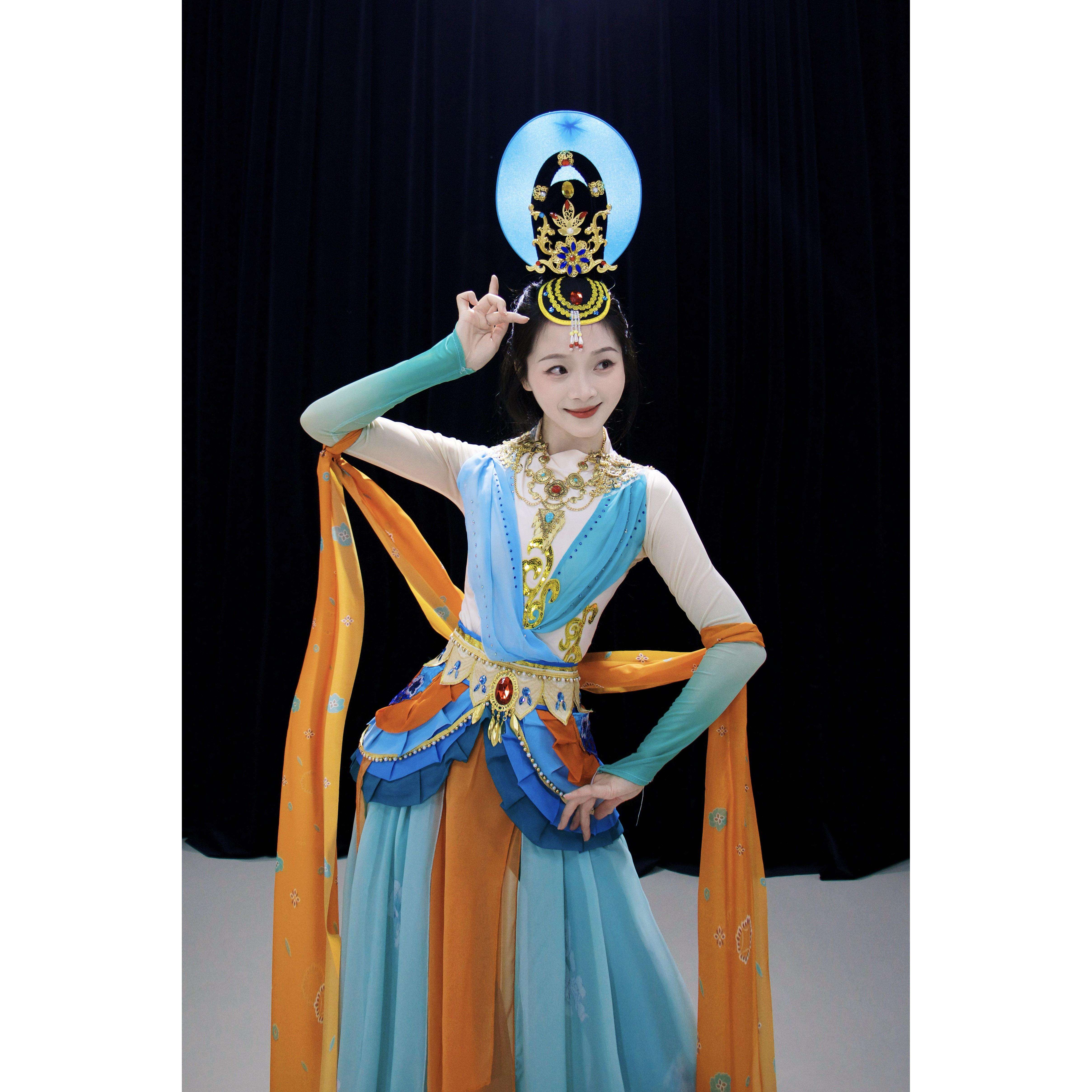 敦煌飞天舞蹈演出服古典舞艺考同款异域风情仙女舞台服装飘逸群舞图片