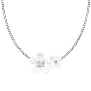 何方HEFANG小苍兰花簇项链陈都灵小众锁骨链初春婚礼精致显白质感