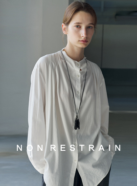 NON RESTRAIN莱赛尔天丝立领长袖衬衣女简约通勤宽松压褶白色衬衫