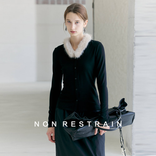 女士法式撞色毛领修身长袖T恤