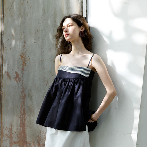 NONRESTRAIN可调节吊带背心上衣