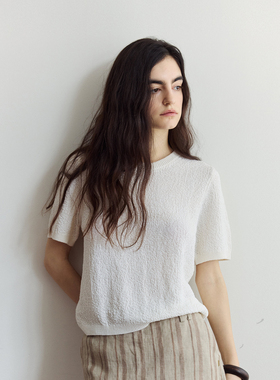 NON RESTRAIN白色肌理感短袖T恤上衣女简约松弛感百搭圆领针织衫