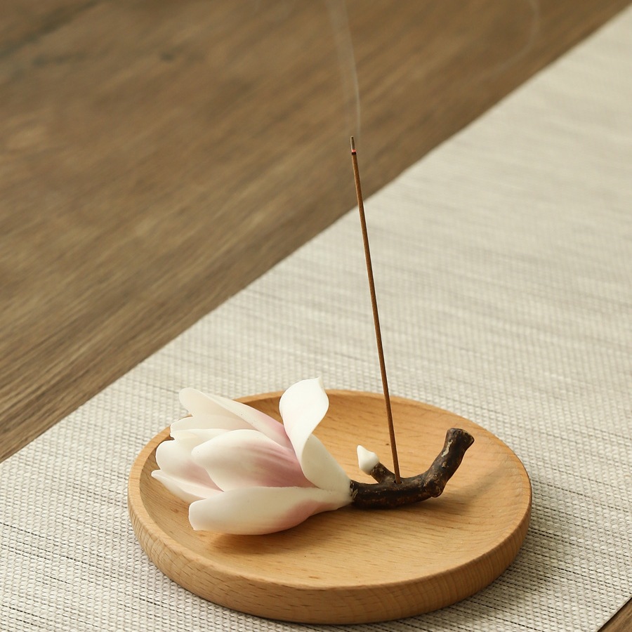 玉兰花线香香插手工陶瓷捏花香座禅意香炉家居檀香沉香炉紫红白黄