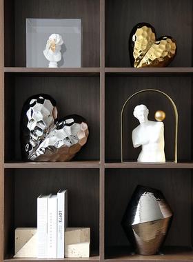 意式极简现代电视柜酒柜客厅轻奢高级感雕像雕塑艺术摆件软装饰品