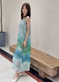 海燕家新款 设计师款 仙气褶皱晕染100桑蚕丝吊带连衣裙L1528好