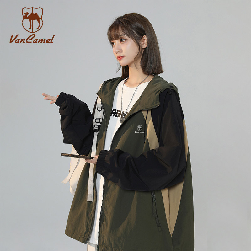 西域骆驼连帽外套男女款冲锋衣