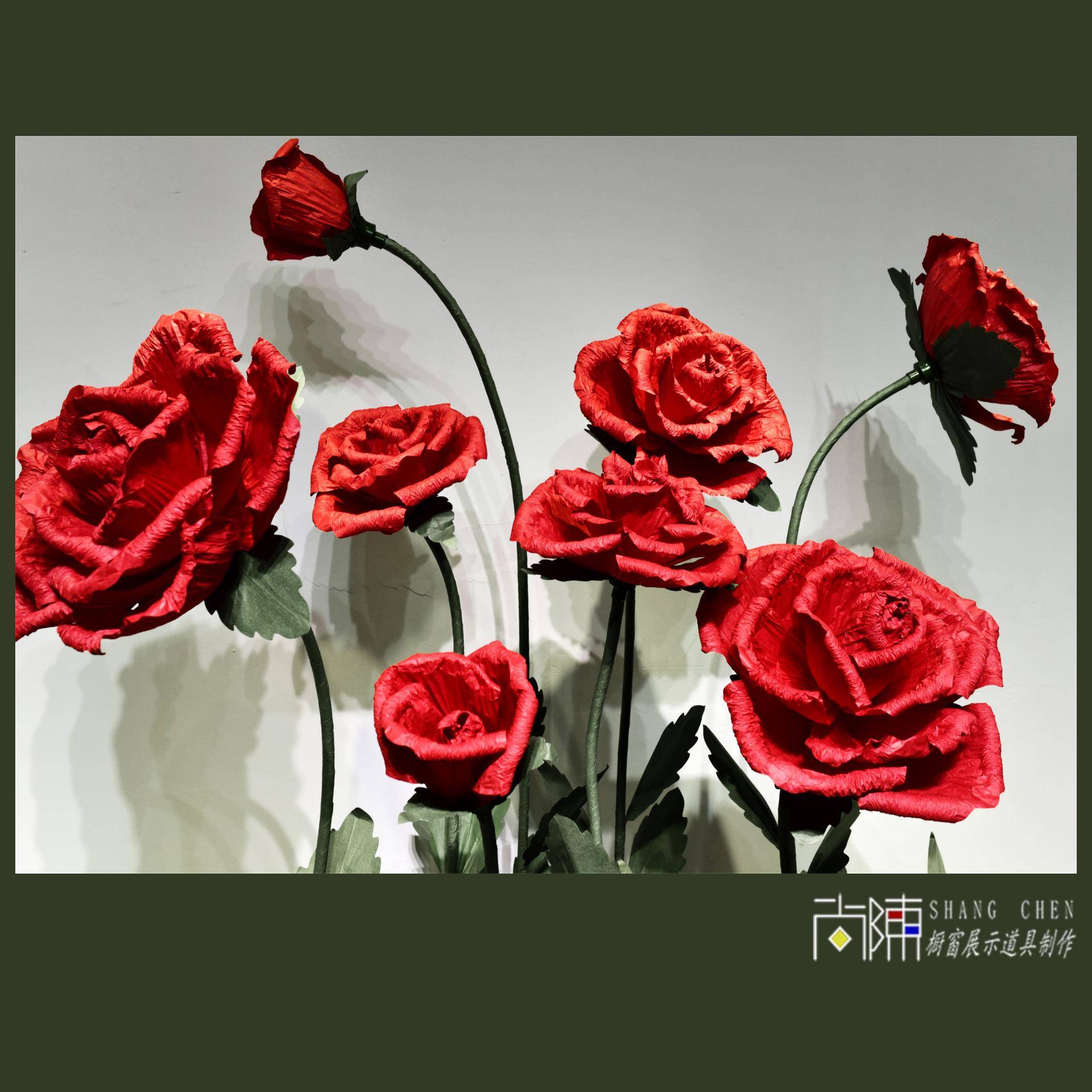 大型婚庆纸艺装饰玫瑰花橱窗摄影杂志拍摄室内美陈装饰道具手工花